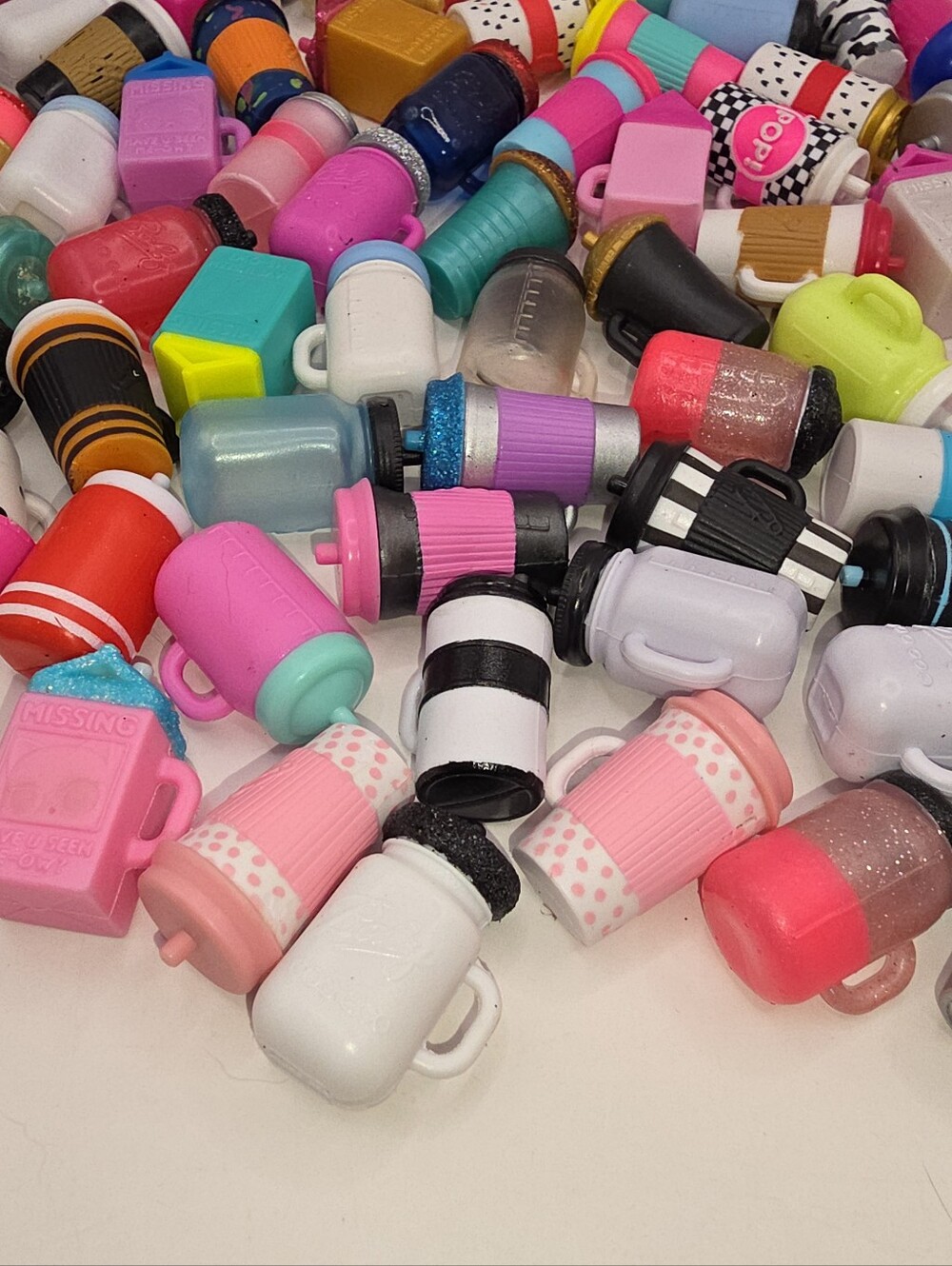 LOL Surprise Sippy Cups Water Bottles POP Mug Drinks Lot OMG Accessories - Picture 3 of 4